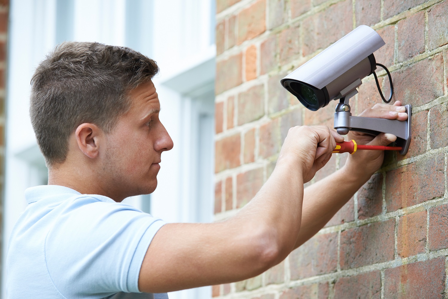 Quelle est la différence entre télésurveillance et vidéosurveillance ?